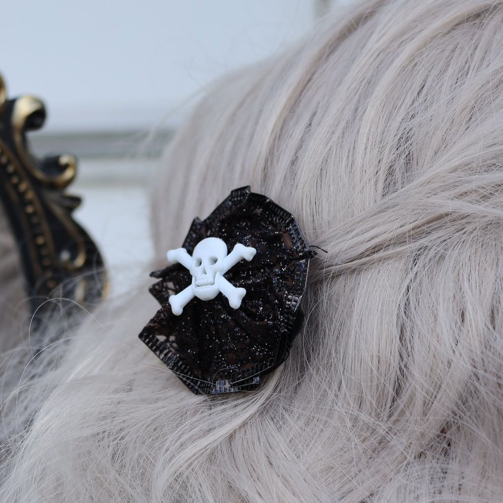 New Halloween Black Pinwheel Poison Skull Hair Clip - Hand Crafted Black & White